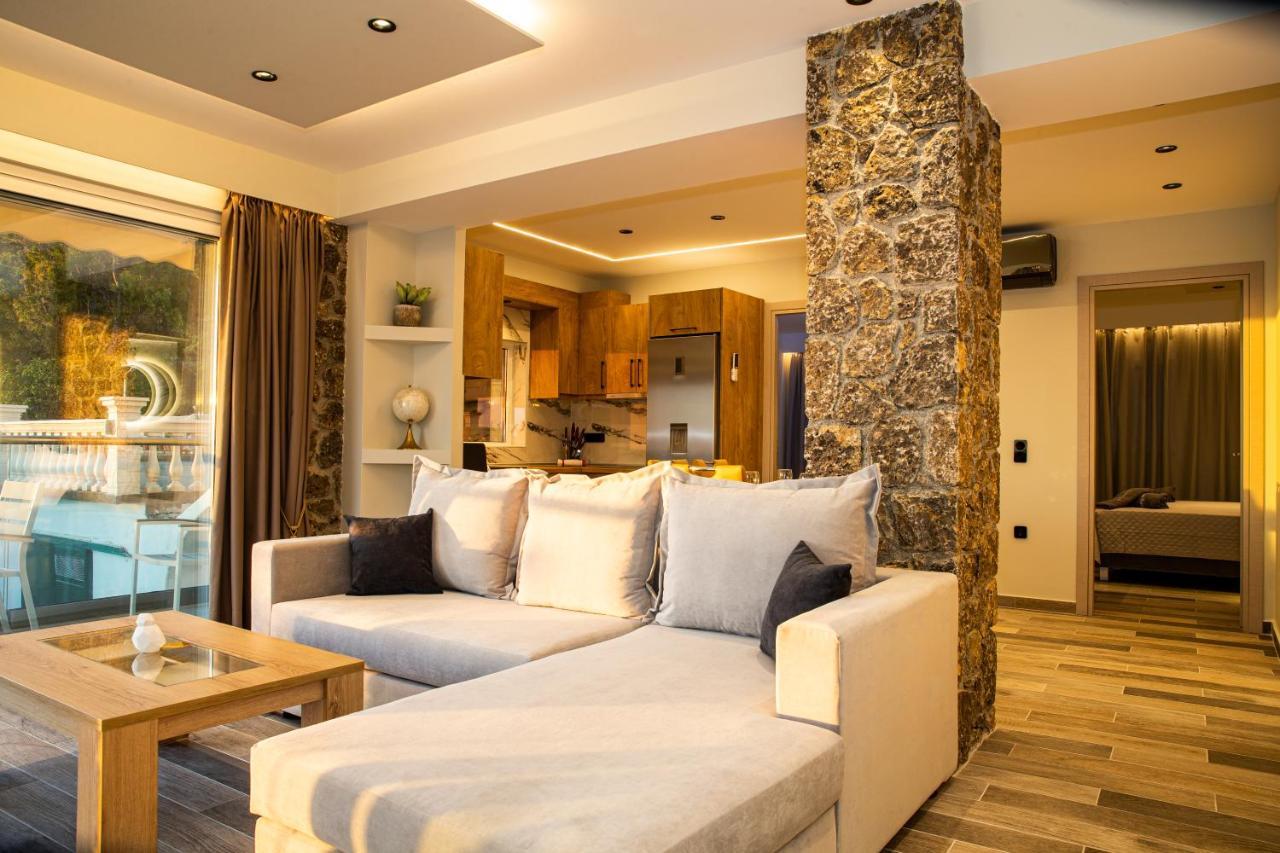 Black Rocks Family, Luxury Seafront Beach Maisonette Agios Gordios  Exterior photo