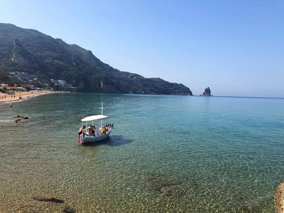Black Rocks Family, Luxury Seafront Beach Maisonette Agios Gordios  Exterior photo