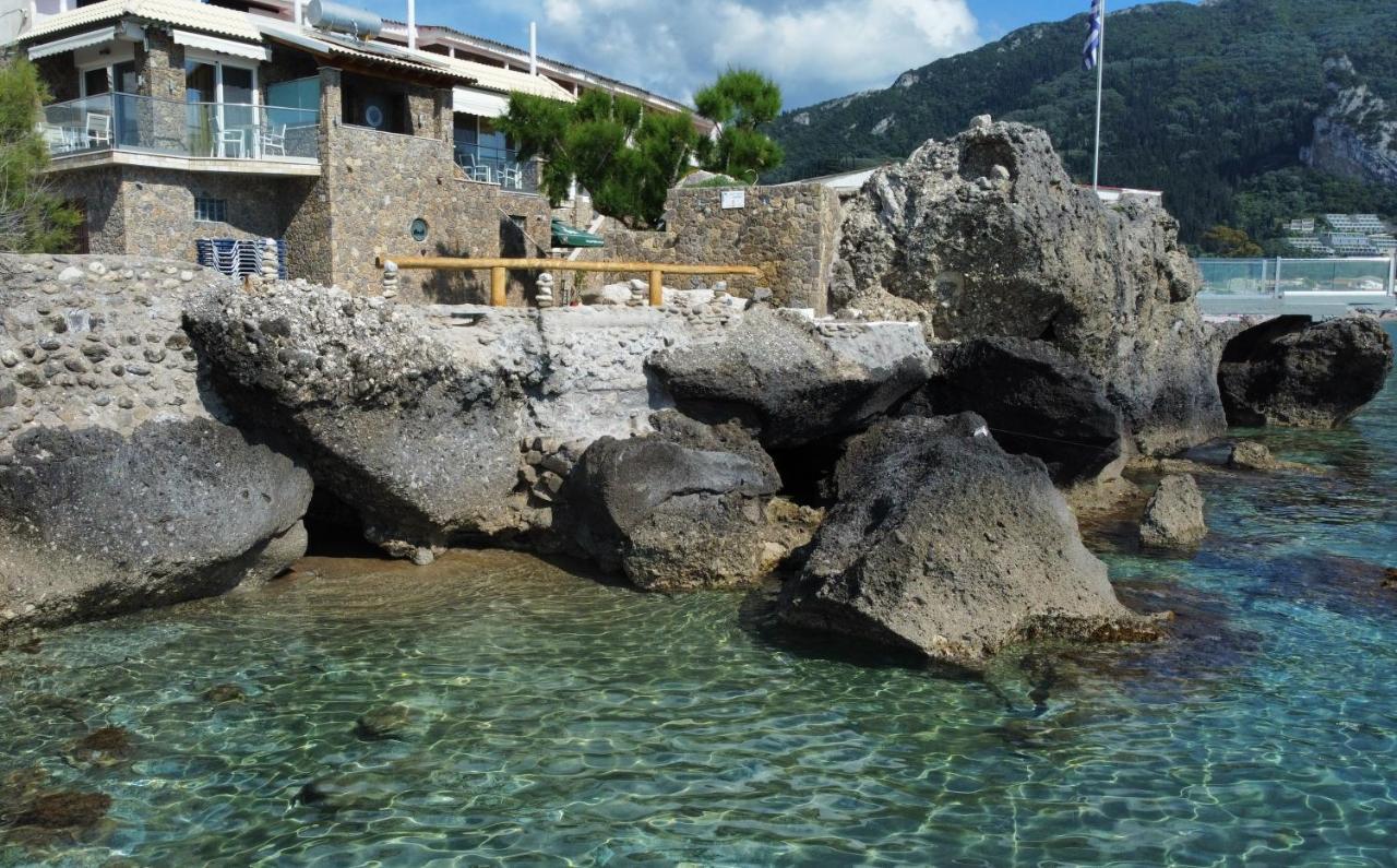 Black Rocks Family, Luxury Seafront Beach Maisonette Agios Gordios  Exterior photo